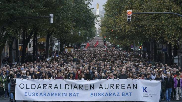 Euskara biziberritzeko hizkuntza politika berri baten alde, larunbatean Bilboko mobilizazioan izango gara
