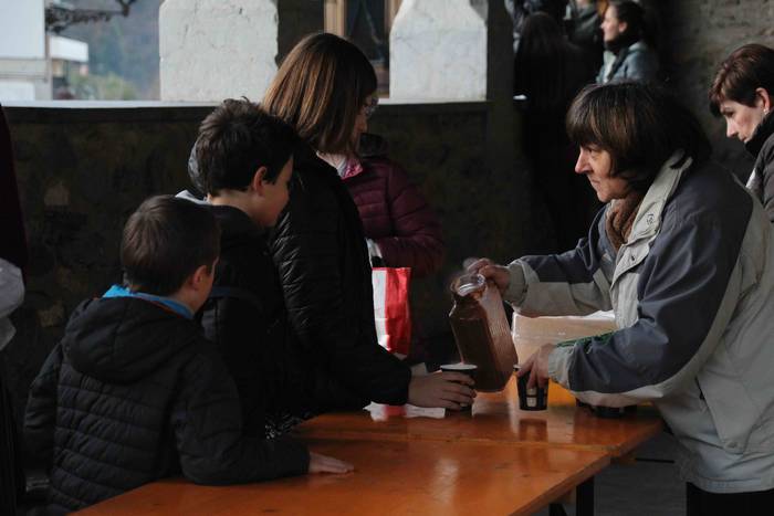 Errege magoak heldu dira esk 126 1546718733193