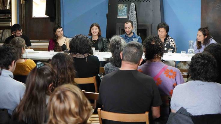 Gorputz kuirrak eszenan