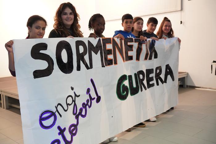 Aitor Bedia elkarrizketatuko dute Ikaztegietako gazteek