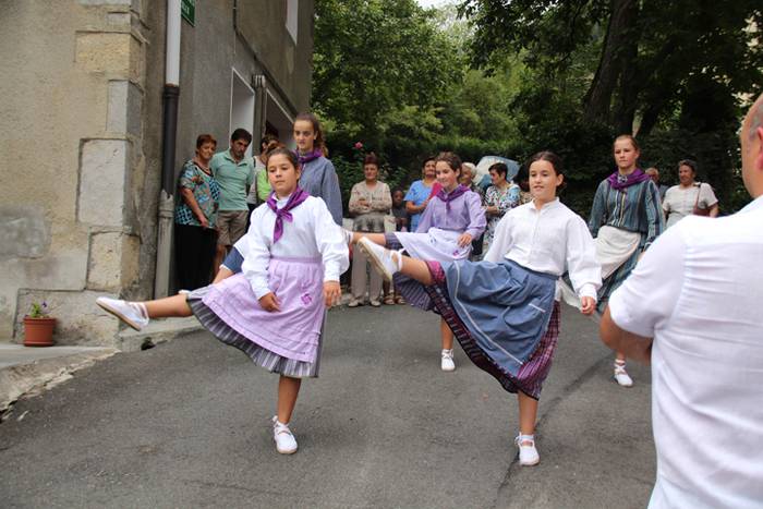 Mezaren osteko dantza 11 1472383691771