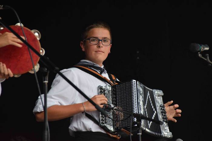 Zizurkil goiko festak trikit 12 1534358026444