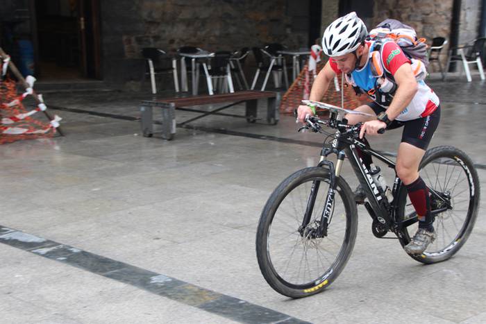 Gustura I. Ibarraldeko Raidarekin 38 1467489037742