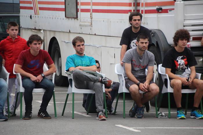 Puzgarriak, pilota eta karta 49 1501613962096