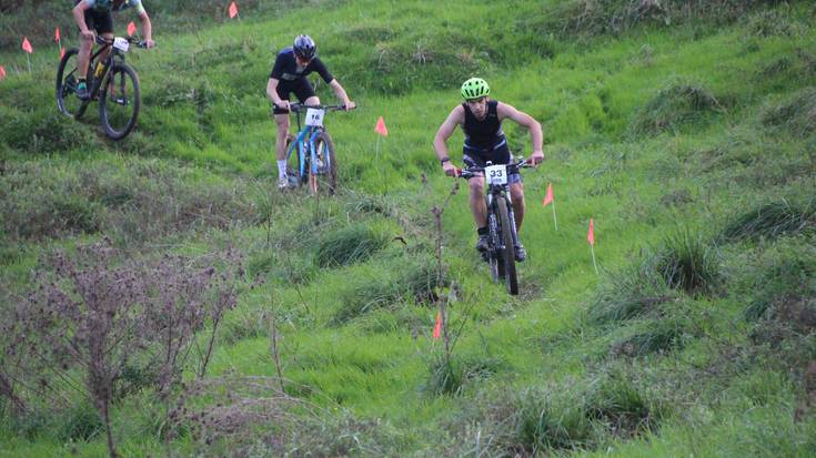 Aukera egokia mendi duatloia probatzeko