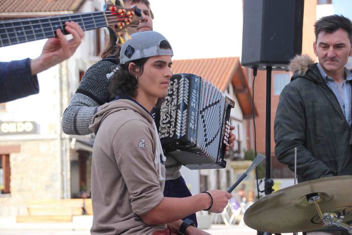 Euskara gehiago, gehiagoreki 25 1575206019359