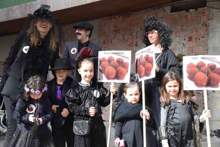 Zaldunita 2019. Karrozak eta 2 1551626038893