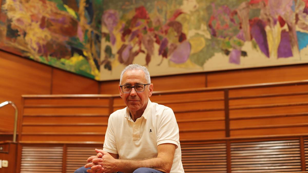 «Orkestra lehen bezain gertu sentitzen dut orain, kanpotik bada ere»