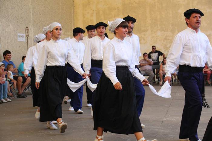 Bedaioko ingurutxoa ezin falta festetan 41 1473618947648