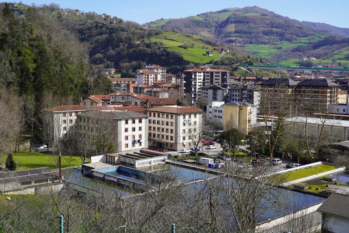 San Esteban auzoa eta ermita