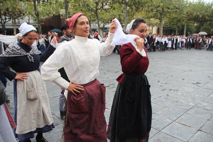 Udaberri Dantza Dezagun Tolo 115 1504963712025