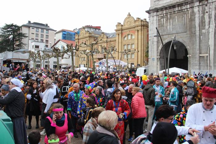 Irudimenak ez du mugarik Tol 64 1740933776758