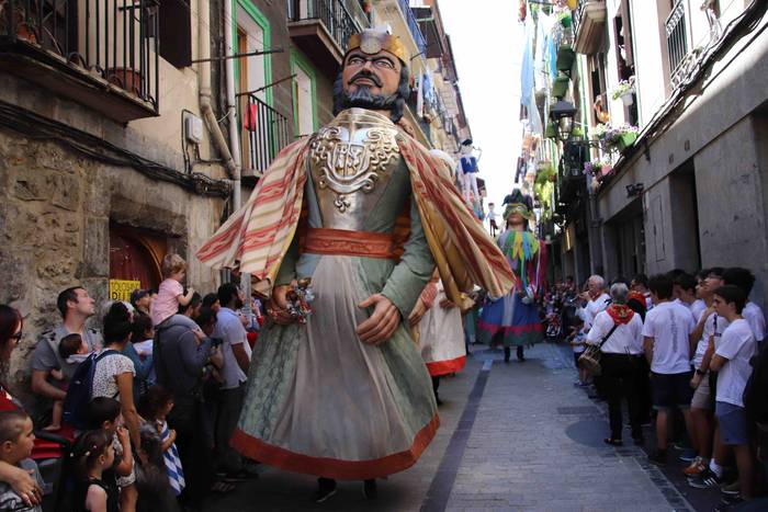 Erraldoiak eta buruhandiak T 49 1561218590346