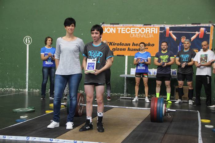 Halterofilia, Jon Tecedor om 29 1529173131131