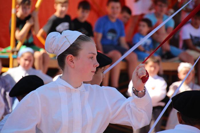 Dantza, bidania 50 1472040117851