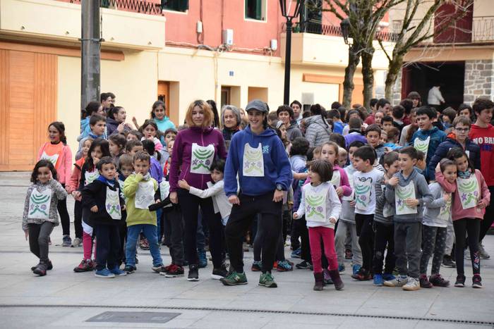 Elkartasun kilometroa, Uzturpe ikastolarentzat 8 1545148112053