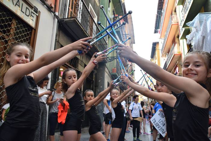 Arnastu Euskara, lipdub 10 1495885612082