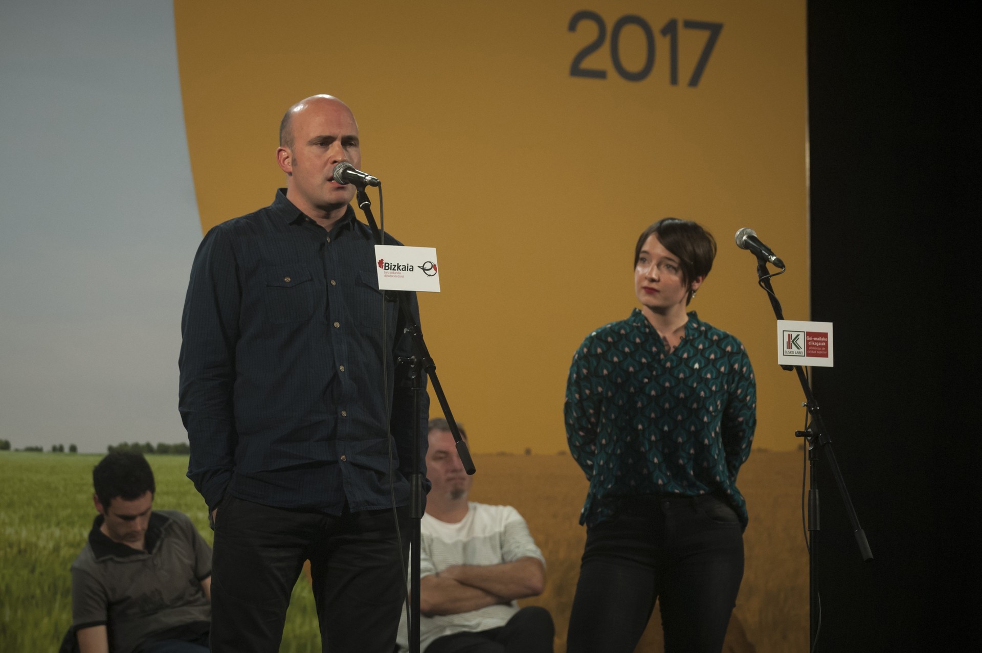Bihar jakingo da Iruñean BECeko zortzikotea