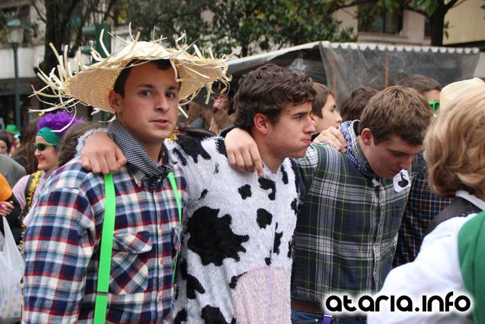 inauteriak 2016 zaldunita zezen plaza 32 1454867185886