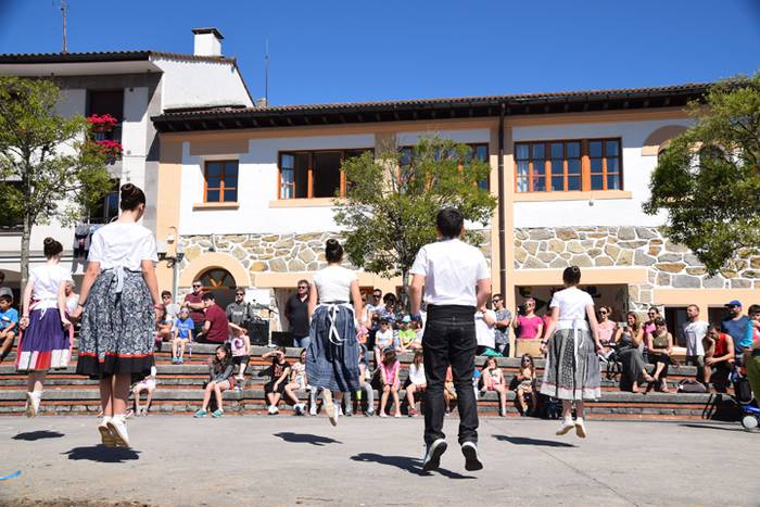 Alkizako eskola zaharreko er 23 1529756469167