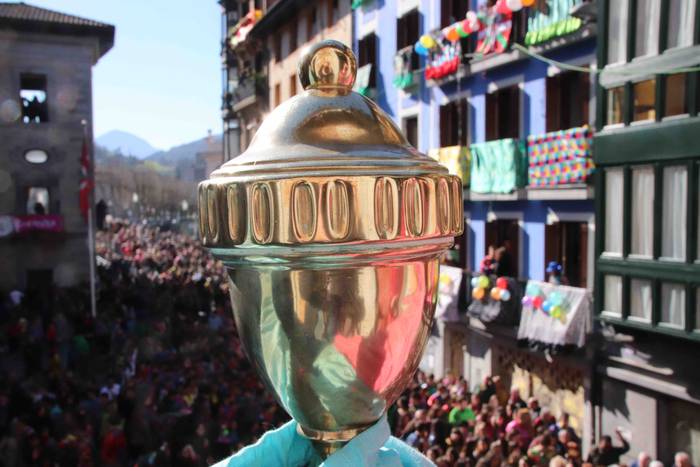 Txupinazoa balkoiko begirada 80 1582215804228