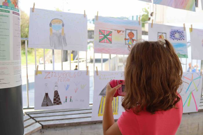 Zizurkilgo argazki eta marra 14 1631360617258