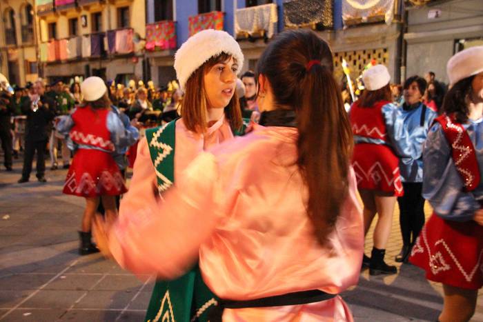 Zaldunak ere helduen danborr 11 1551555271843