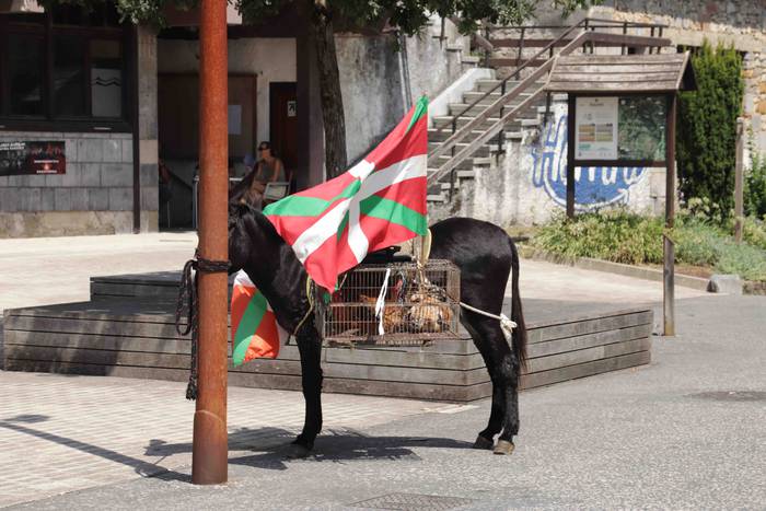 Zizurkilgo Andra Mariak. Oil 15 1660313800835