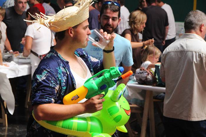 Txakolin fresko mozorrotua 25 1472141478857