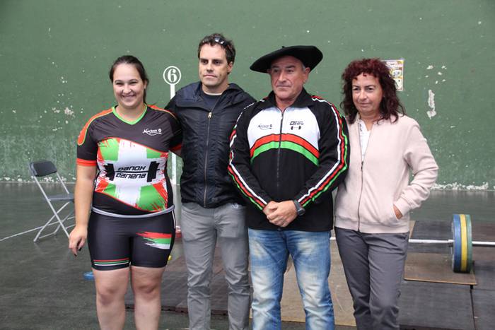 Eskerrik asko, Batis 74 1505571635185