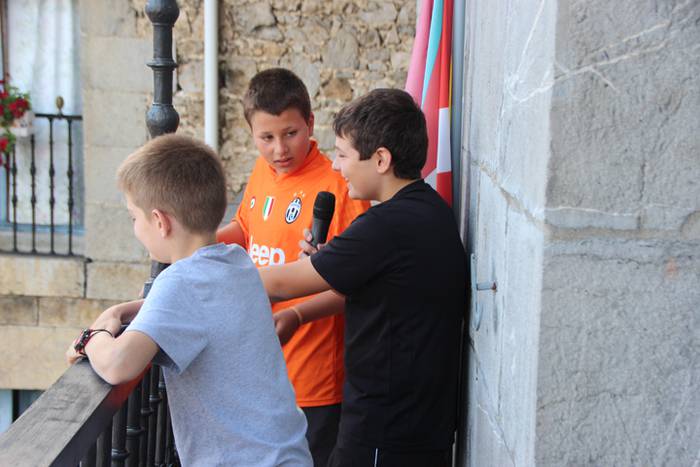 Asteasu San Pedro jaiak haur 5 1498651745961