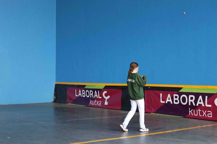 Eskuz binakako Master Labora 3 1644754818773