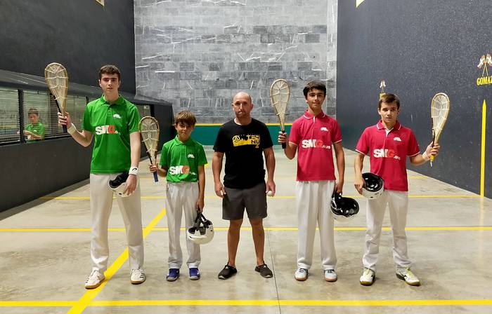 Hasera ona  izan dute Irurako  Xare Irekiek