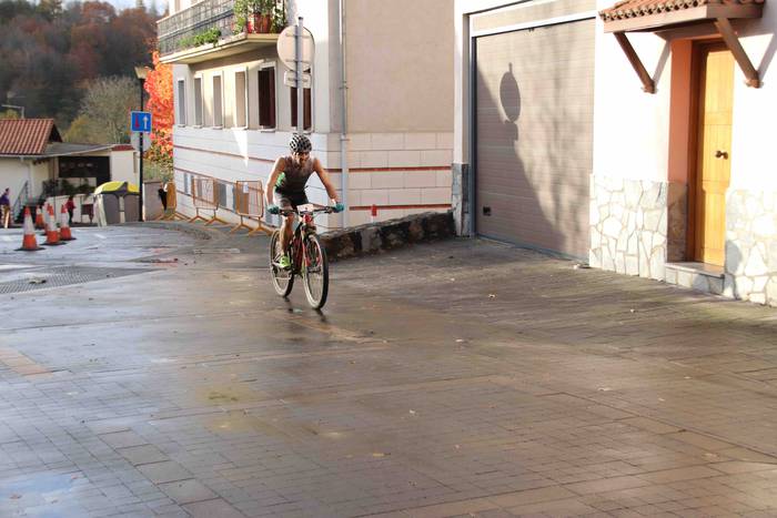 Eneko Gurrutxaga, Adunan ira 2 1574532545503