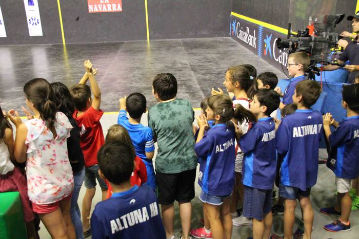 larrunarri altuna omenaldia  10 1532766198743