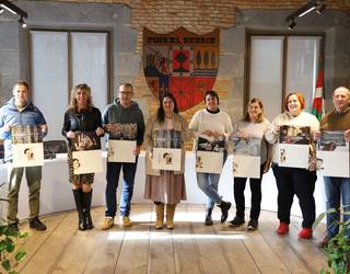 Bihar hasiko dira Tolosako egutegiak banatzen