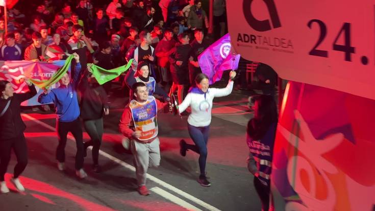 Maitasun eskutitzak egin du lehen bidaia Tolosaldean