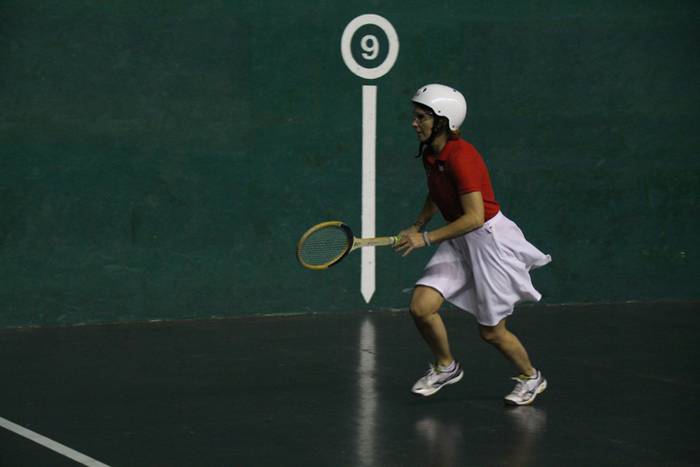 Emakume, raketista eta profe 90 1511035541775