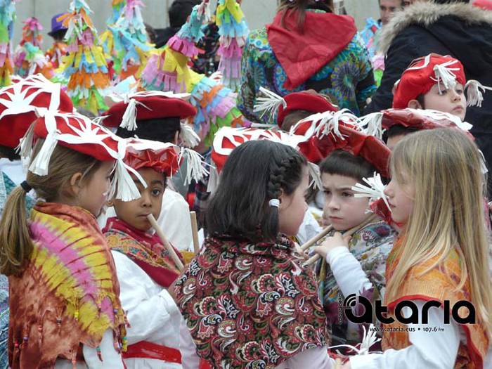 Ikastetxeetan ere inauteriek 130 1518102625110