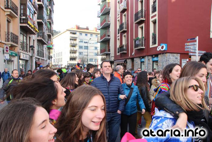 ostegun gizena 2016 zezen plaza 4 1454608258398