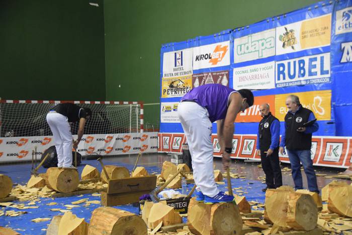 URREZKO AIZKOLARIEN KOPAKO FINAL LAURDENAK 2016 36 1480190946549