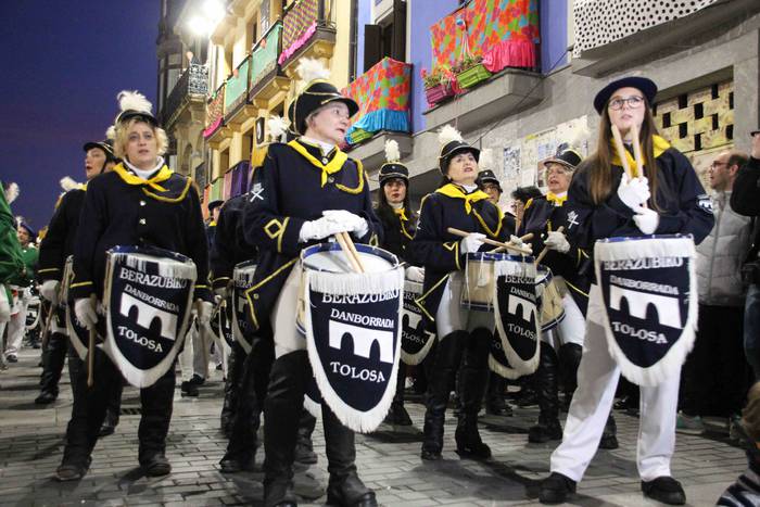 Danbor hotsen eguna 53 1582405374954