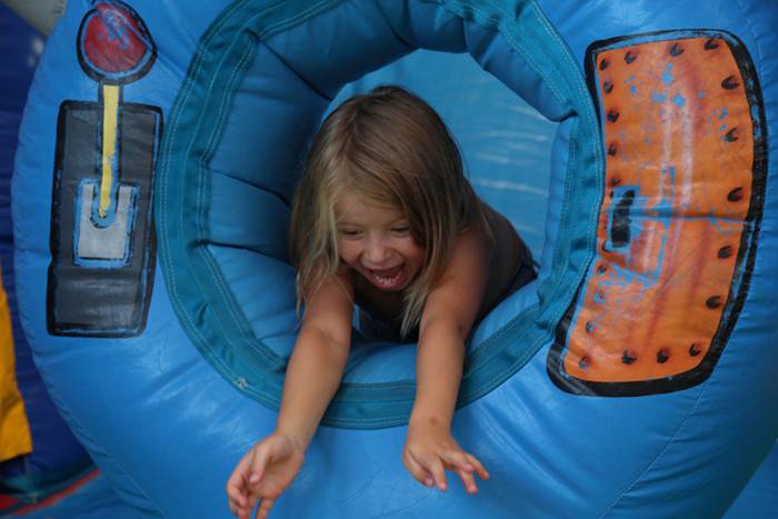 Helduak mahaiaren bueltan, e 31 1502640768359