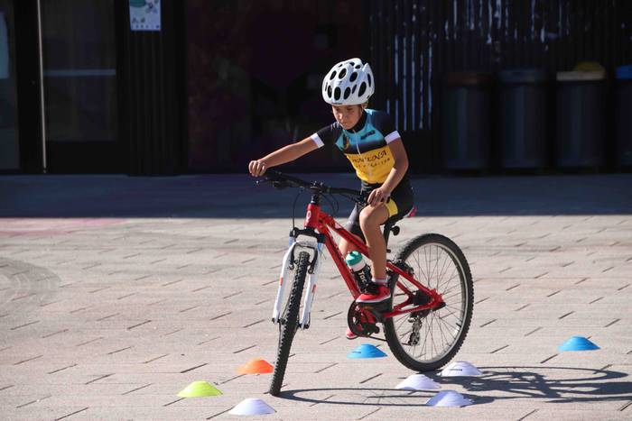 Abiatu da Mugikortasun Astea 9 1537011695036