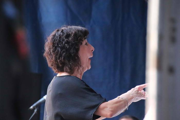 Musikak eta dantzak jantzi d 18 1531658771609