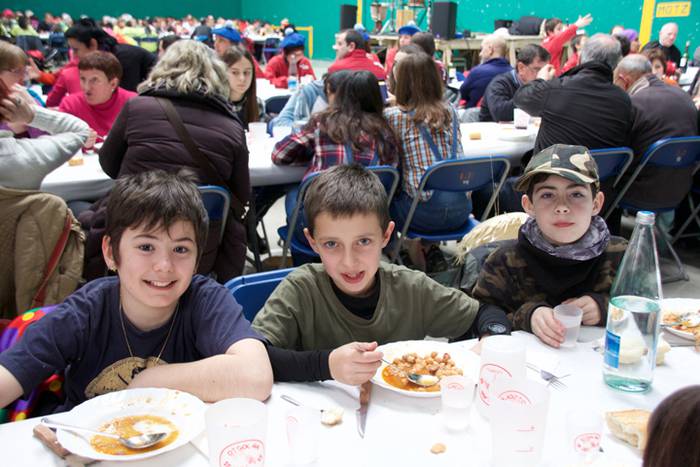 Txekor jatea lizartzan 16 1487518918501