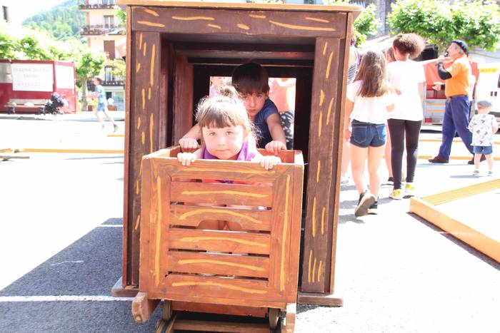 Anoetarrak oraindik ez dira  13 1561210219770