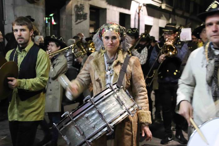 Urtebeteko etenaren ondoren, 38 1645301413417