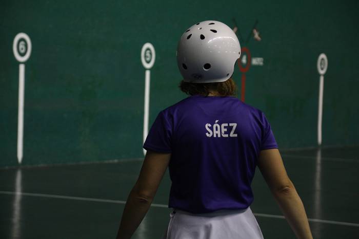 Emakume, raketista eta profe 16 1511035080242