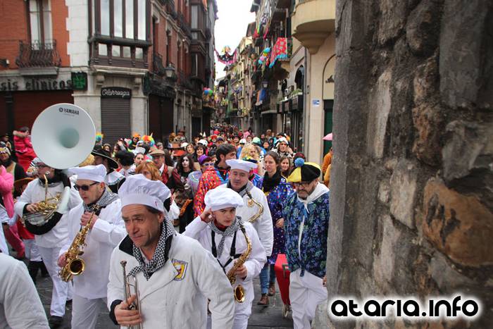 inauteriak 2016 zaldunita zezen plaza 24 1454867182671